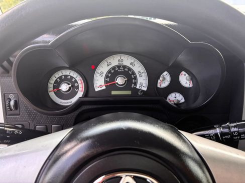 Used 2007 Toyota FJ Cruiser 4WD image 19