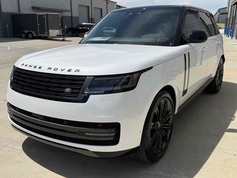 Used 2025 Land Rover Range Rover Long Wheelbase Autobiography image 54