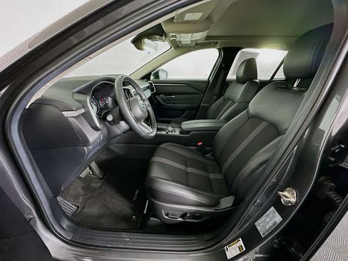 Used 2025 MAZDA CX-50 AWD 2.5 S w/ Premium Package image 13