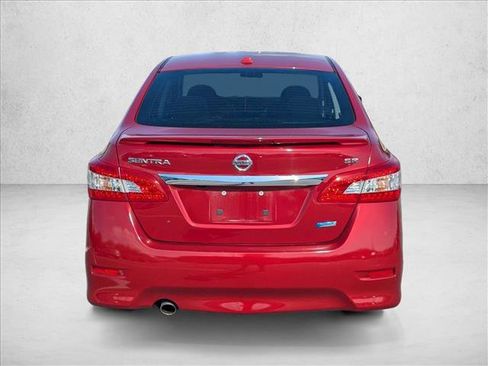 Used 2014 Nissan Sentra SR w/ SR Driver Package FWD image 6