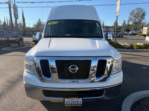 Used 2012 Nissan NV 2500 SV w/ Technology Pkg image 2