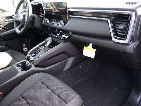 New 2026 GMC Canyon Elevation AWD/4WD image 8