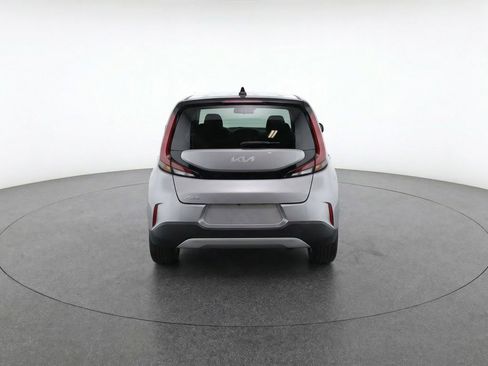 Used 2025 Kia Soul LX w/ LX Technology Package image 7