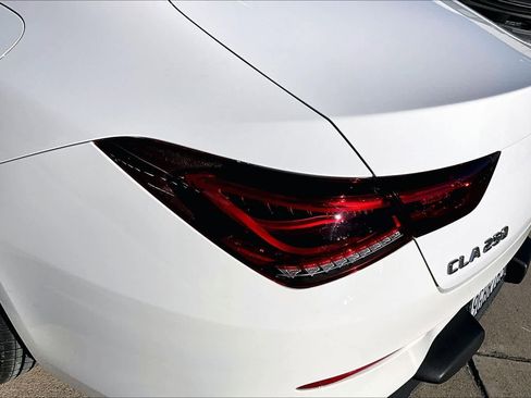 Used 2023 Mercedes-Benz CLA 250 image 30