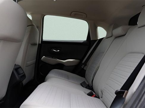 New 2026 Honda HR-V LX image 8