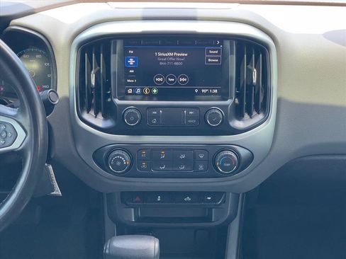 Used 2019 Chevrolet Colorado LT w/ LT Convenience Package AWD/4WD image 13