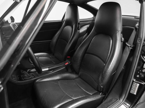 Used 1997 Porsche 911 Carrera 4S AWD/4WD image 5