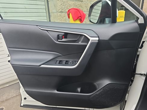 Used 2024 Toyota RAV4 LE FWD image 25