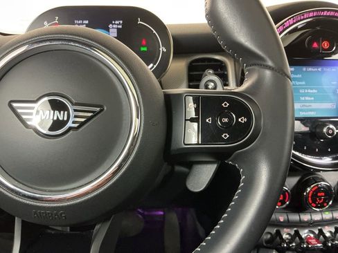 Certified 2023 MINI Cooper S image 19