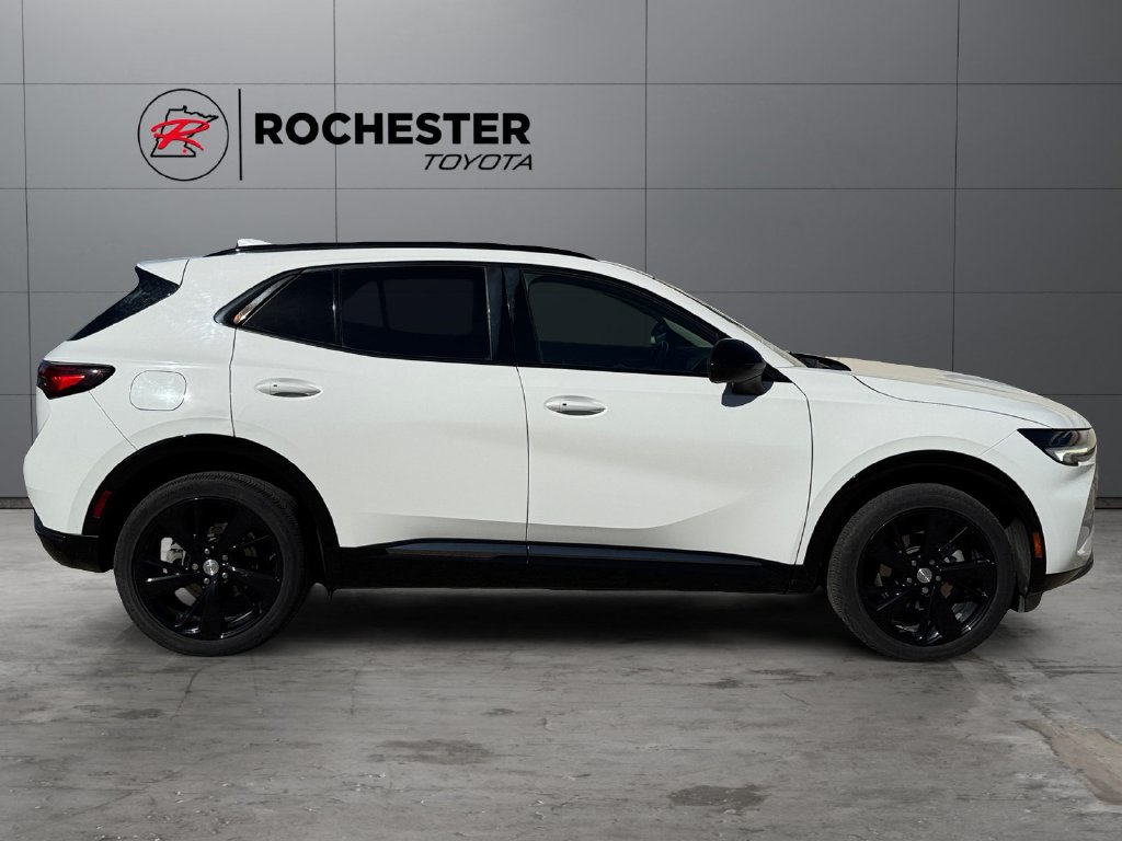 Used 2021 Buick Envision Essence w/ Sport Touring Package AWD/4WD image 6