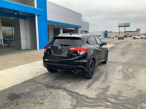 Used 2022 Honda HR-V Sport image 7