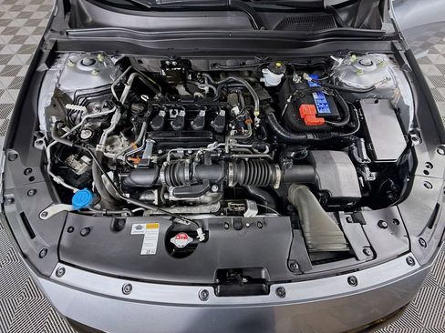 Used 2022 Honda Accord Sport image 39