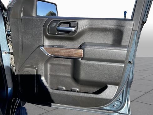 Used 2020 Chevrolet Silverado 1500 LT w/ Texas Edition RWD image 21