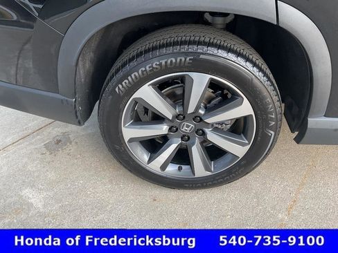 Certified 2024 Honda Pilot Elite image 12