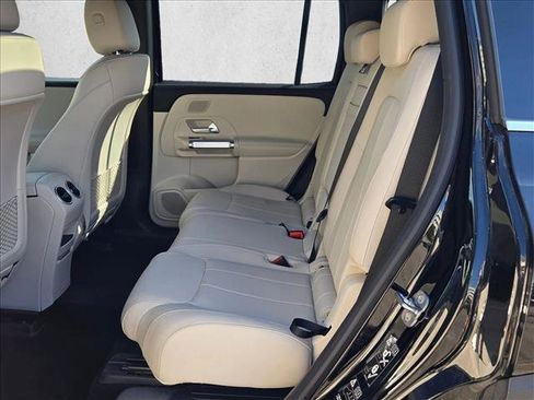 Certified 2023 Mercedes-Benz EQB 250+ EQB 250+ w/ Exclusive Package image 19