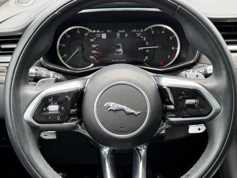 Used 2022 Jaguar F-PACE S AWD/4WD image 14