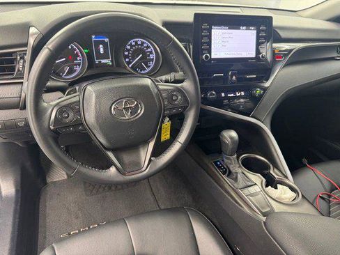 Certified 2024 Toyota Camry SE FWD image 8