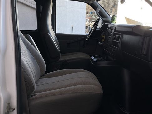 Used 2017 Chevrolet Express 2500 LS image 14