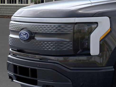 New 2025 Ford F150 Lightning Flash image 39