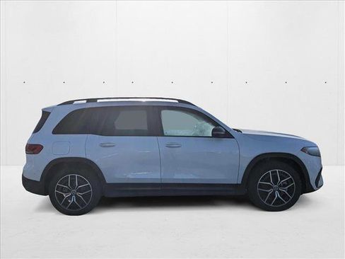 New 2023 Mercedes-Benz EQB 350 4MATIC SUV image 4