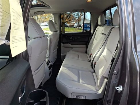 Used 2023 Honda Ridgeline RTL image 11