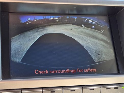 Used 2012 Lexus GX 460 Premium image 21