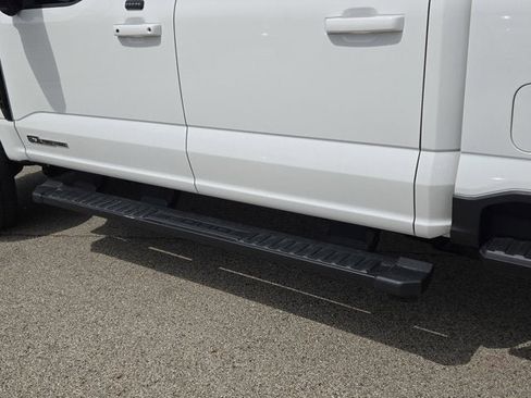 Used 2025 Ford F250 Lariat w/ Black Appearance Package AWD/4WD image 17