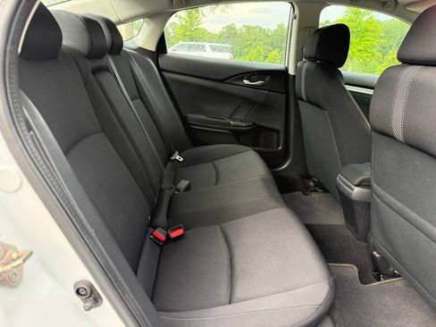 Used 2019 Honda Civic EX image 39