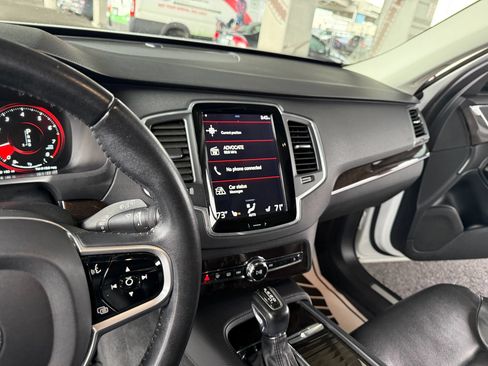 Used 2019 Volvo XC90 T6 Momentum w/ Protection Package Premier AWD/4WD image 10