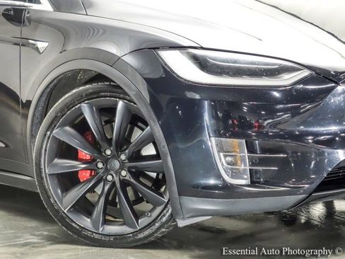 Used 2018 Tesla Model X P100D image 4