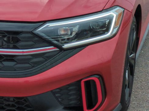 Used 2023 Volkswagen Jetta GLI Autobahn image 11