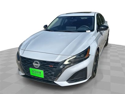Used 2023 Nissan Altima 2.5 SR w/ SR Premium Package