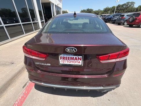 Used 2020 Kia Optima LX FWD image 7