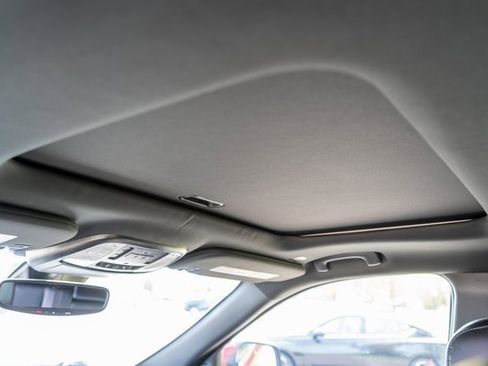 Used 2022 Dodge Durango GT image 12