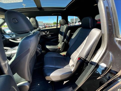 Used 2020 Mercedes-Benz GLS 450 4MATIC image 21