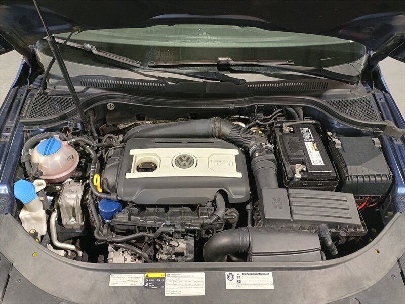Used 2014 Volkswagen CC Sport FWD image 42