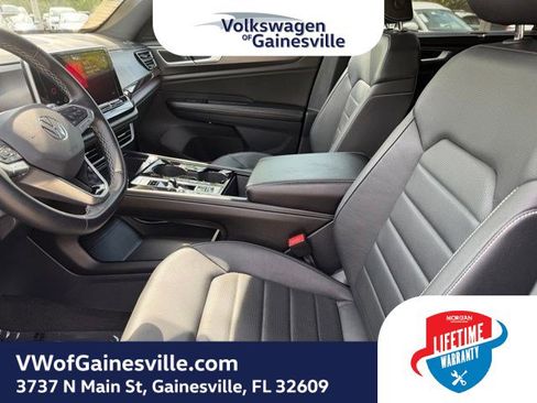 Certified 2025 Volkswagen Atlas Cross Sport SEL AWD/4WD image 20