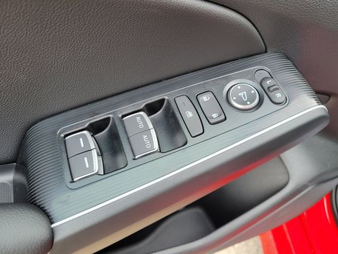 Certified 2025 Honda Civic Sport Touring image 19