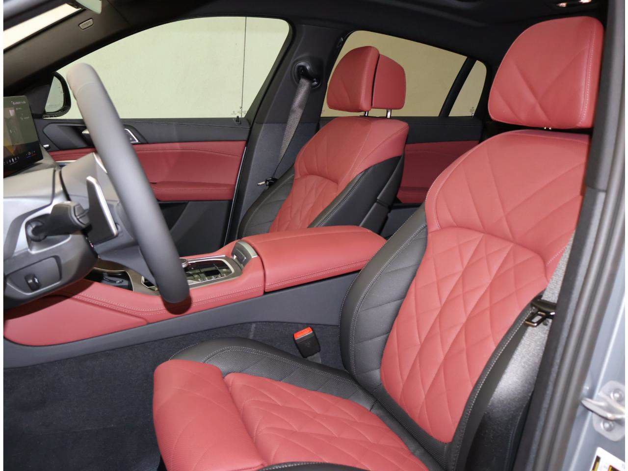 New 2027 BMW X6 xDrive40i AWD/4WD image 13