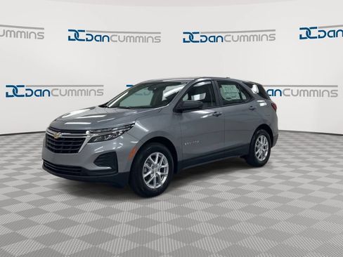 Used 2024 Chevrolet Equinox LS FWD image 4