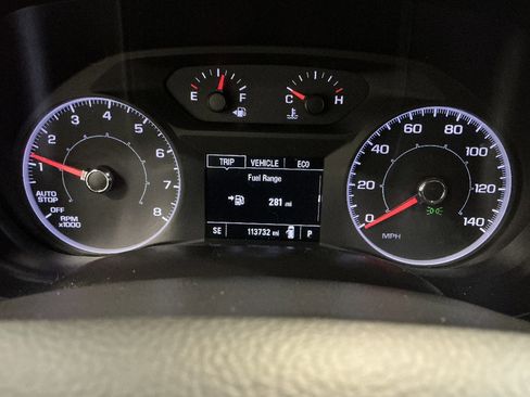 Used 2019 GMC Acadia SLE FWD image 13