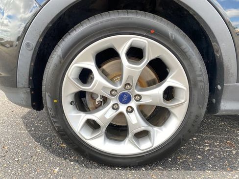 Used 2013 Ford Escape Titanium w/ Parking Technology Pkg AWD/4WD image 24
