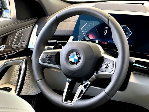 New 2026 BMW X2 xDrive28i w/ Technology Package AWD/4WD image 21