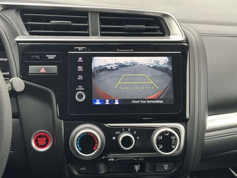 Used 2018 Honda Fit EX image 18