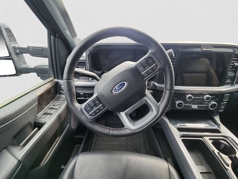 Used 2025 Ford F450 Lariat w/ FX4 Off-Road Package AWD/4WD image 10