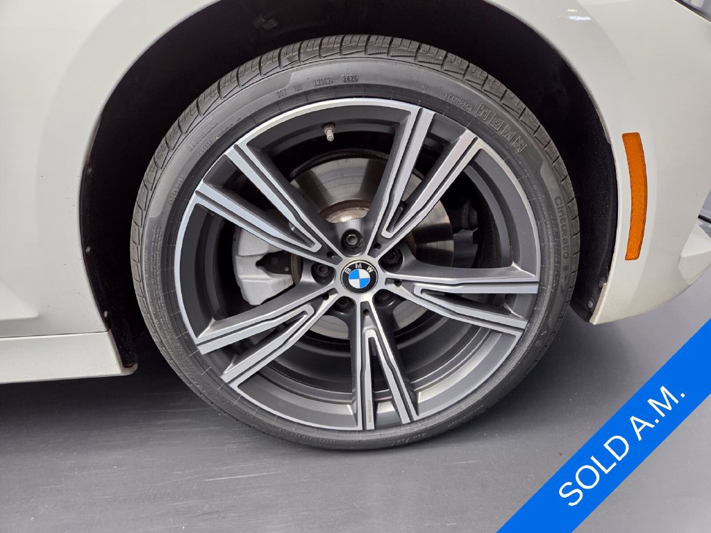 Certified 2024 BMW 330i xDrive Sedan w/ Premium Package AWD/4WD image 14