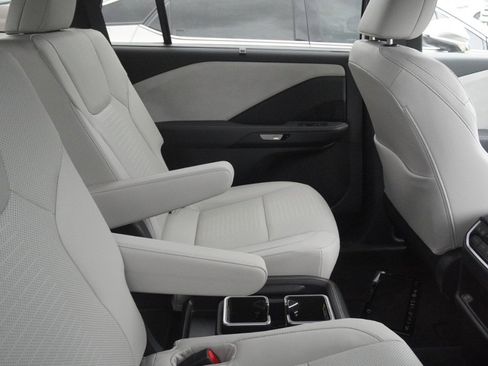 Used 2026 Lexus TX 350 AWD image 10