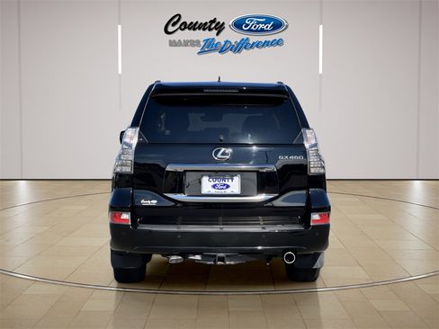 Used 2020 Lexus GX 460 Premium image 11
