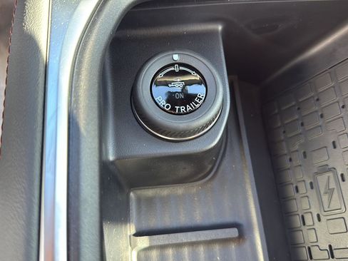 New 2025 Ford Expedition Max Active image 20