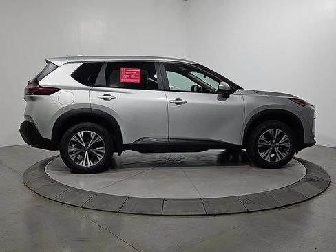Used 2023 Nissan Rogue SV FWD image 7